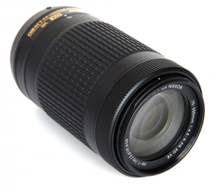 Объектив Nikon 70-300мм f  /  4.5-6.3 Nikkor (JAA828DA) AF-P ED